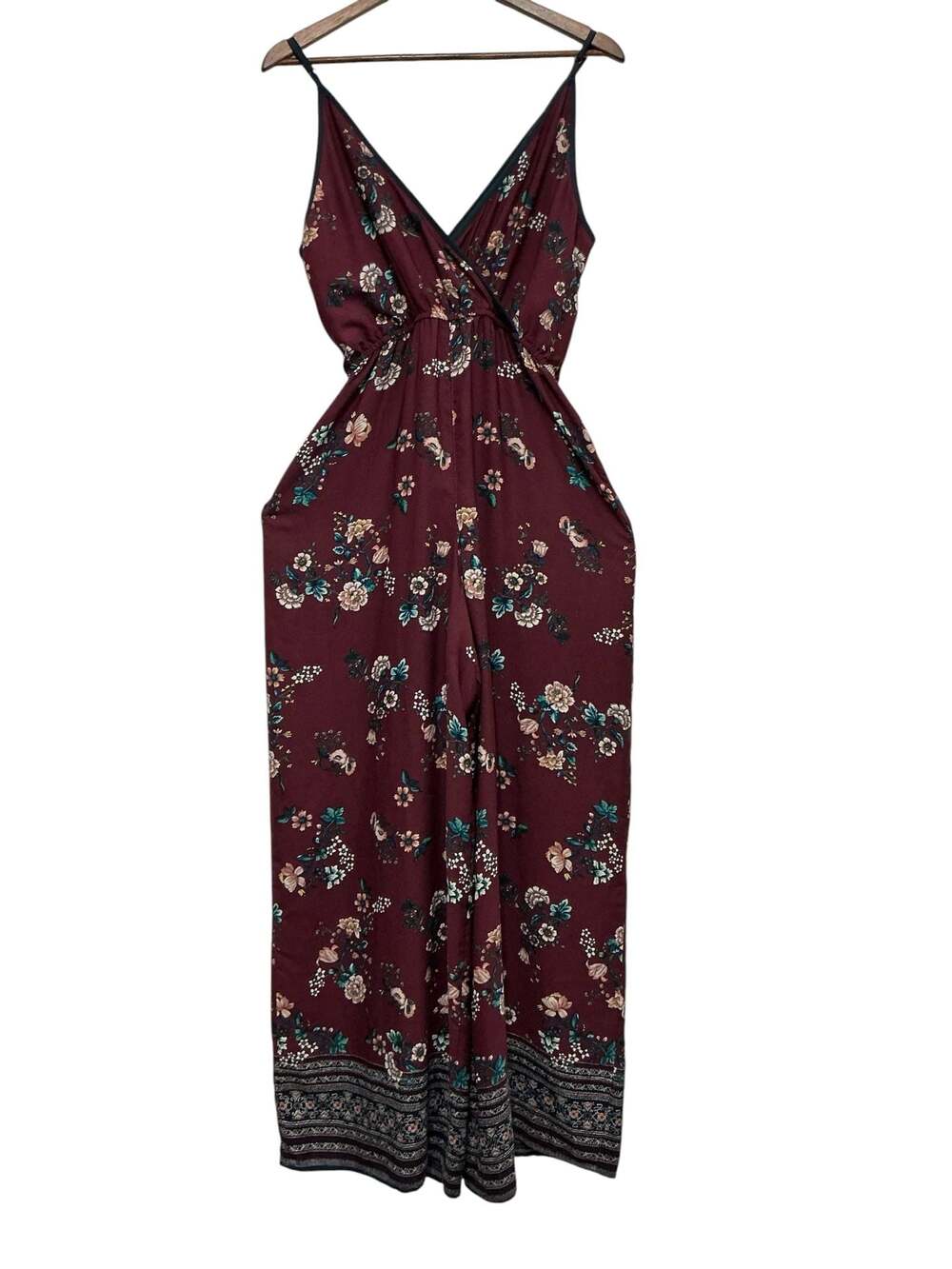 Xhilaration Maroon Floral V-Neck Spaghetti Strap Jumpsuit Size M - Picture 2 of 10